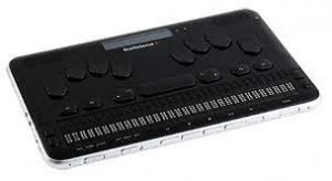 Photo of a BrailleSense 6 rectangular and black